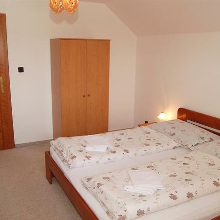 Apartmany Florian 프라임부르크 외부 사진