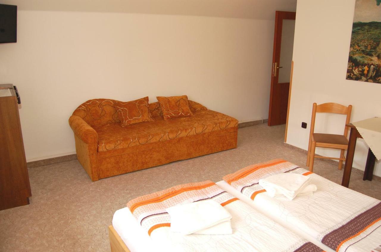 Apartmany Florian 프라임부르크 외부 사진